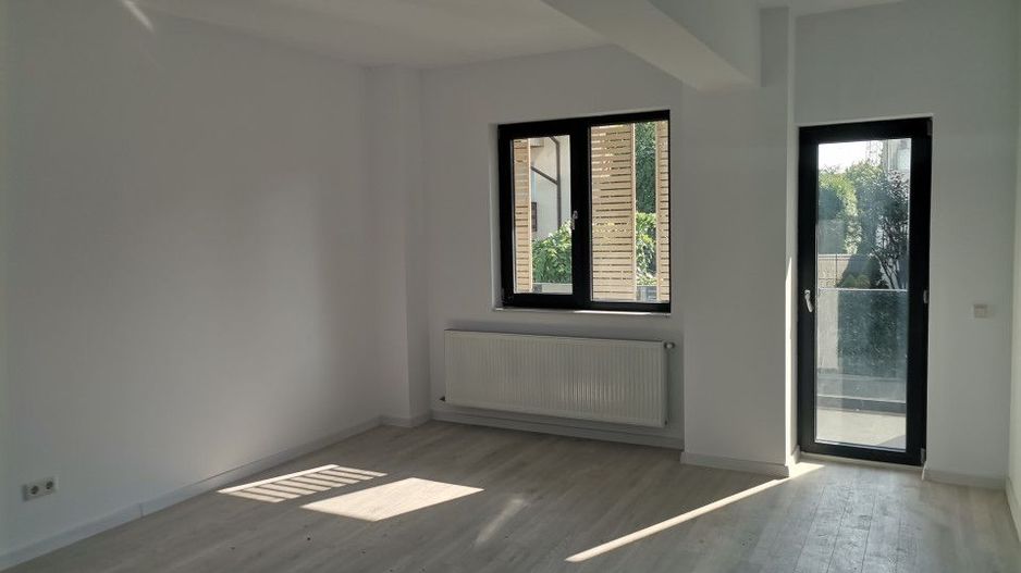 Inchiriere apartament nou, nemobilat, Ultracentral - Poză 1