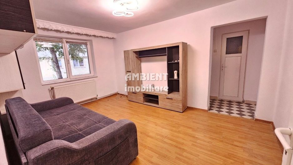 Apartament 2 camere, etaj 1, zona AVANTULUI; - Poză 2