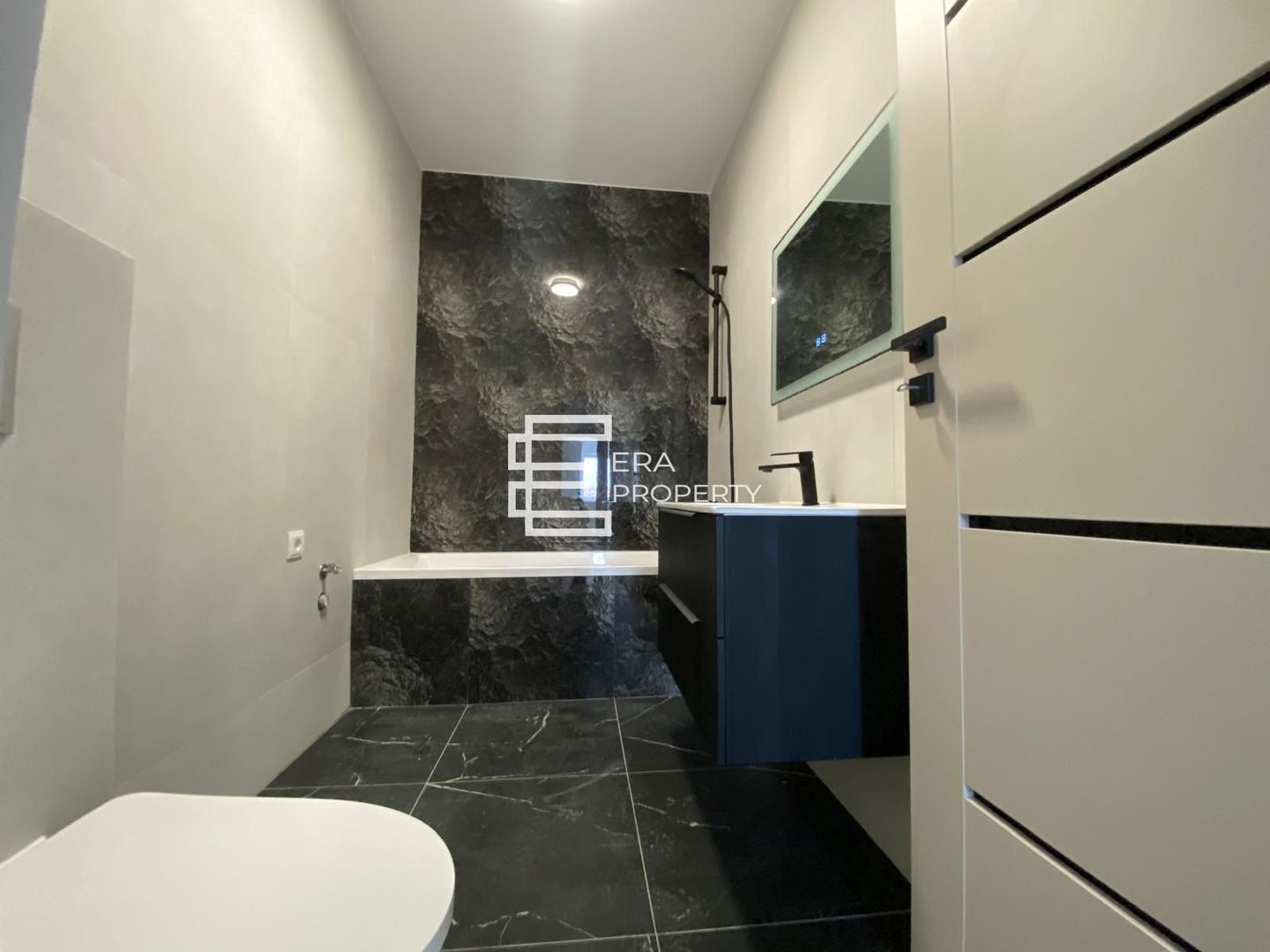 Apartament 3 camere, bloc nou, Calea Surii Mici-Zona de Vest - Poză 8
