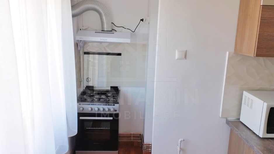 2 Camere-Decomandat-Centrala Termica-Mobilat-Utilat-Cornitoiu - Poză 6