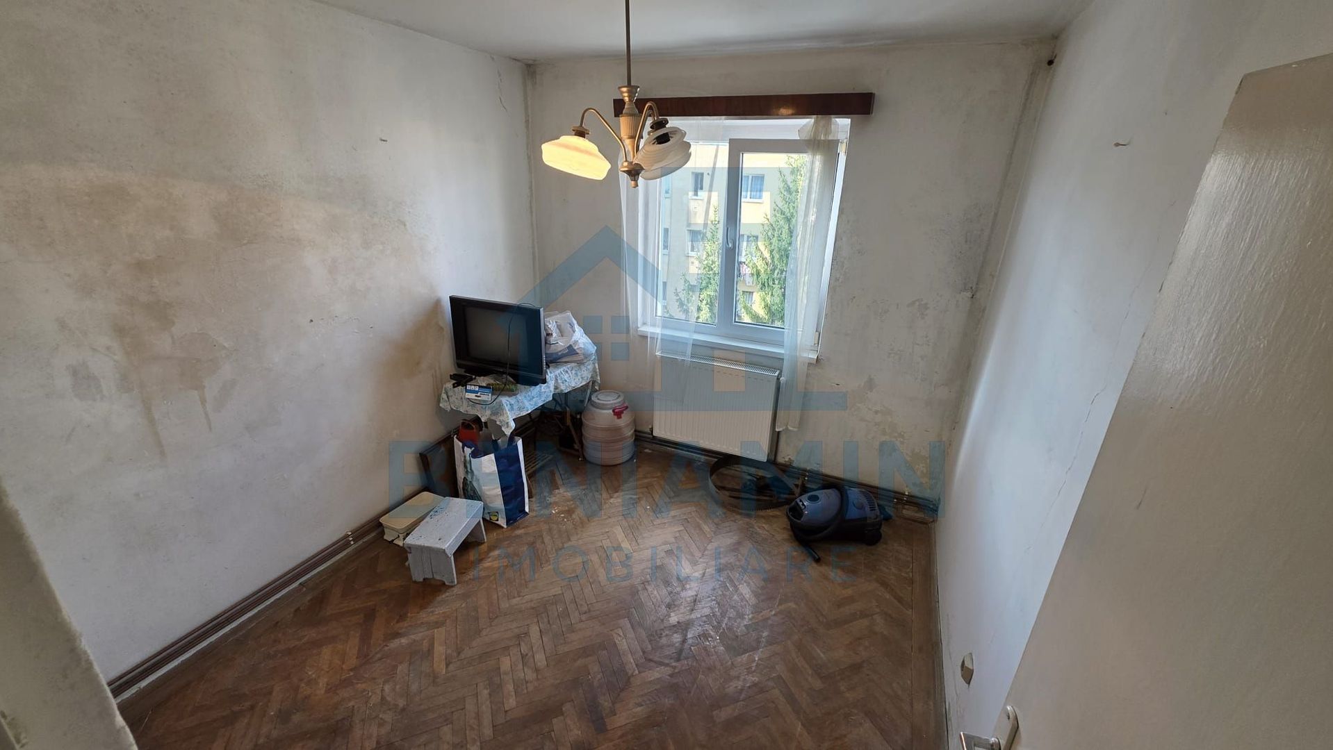 Apartament 2 camere cu centrala termica 35mp zona Florilor - Poză 1