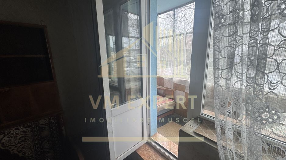 APARTAMENT 3 CAMERE PARTER CAMPULUNG - Poză 10