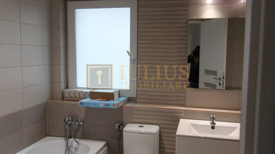 Prima inchiriere; 2 locuri de parcare si curte interioara - Poză 13