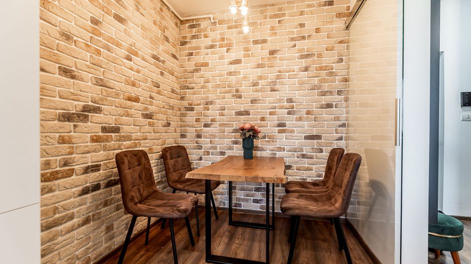 La câtiva pași de mal | 2 camere, 52 mp utili, bloc nou cu lift - Poză 4