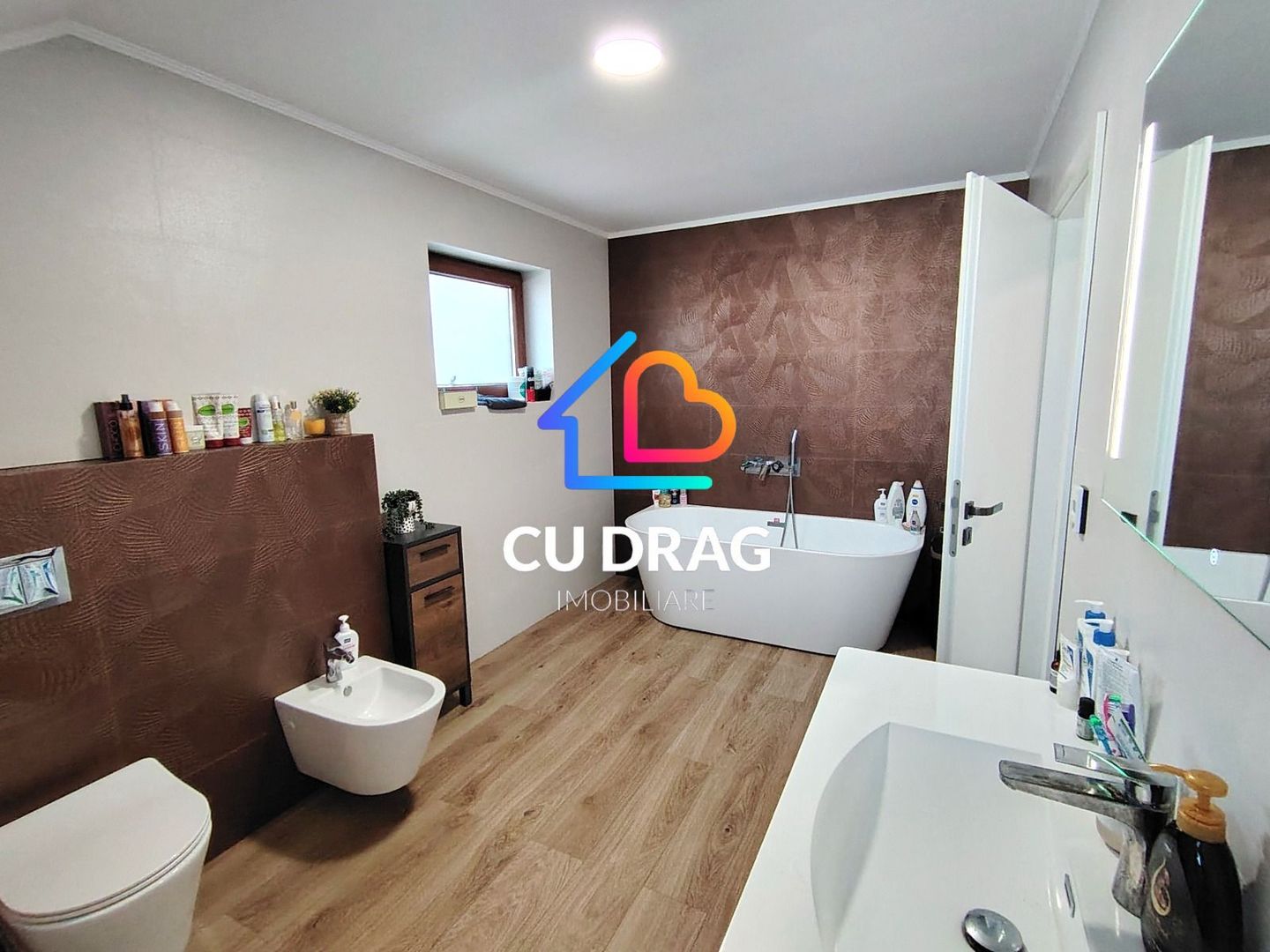 Casă deosebită în Sibiu – confort, spațiu și liniște în Tineretului - Poză 13