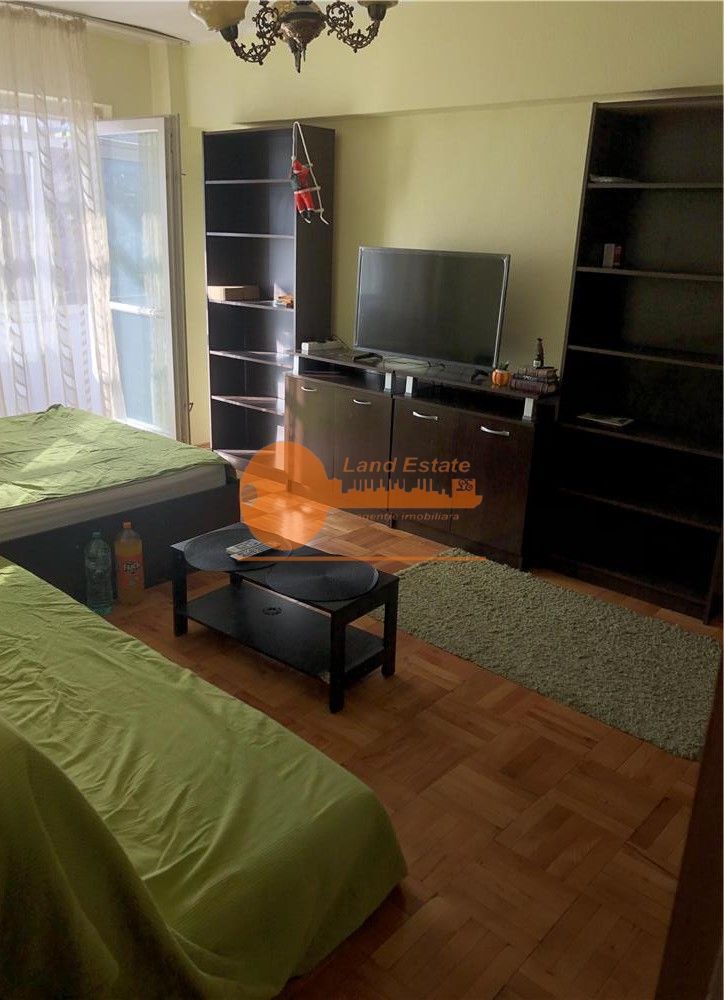 3 camere la 10 minute de Metrou Gorjului - Poză 3