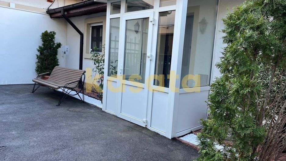 Apartament spațios 3 camere de închiriat – confort și luminozitate - Poză 17