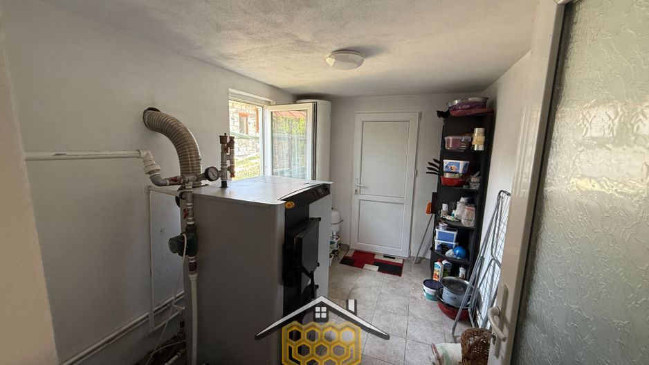 Casa individuala P+ Pod +Beci in sat Robanesti, 10 minute de Craiova - Poză 15