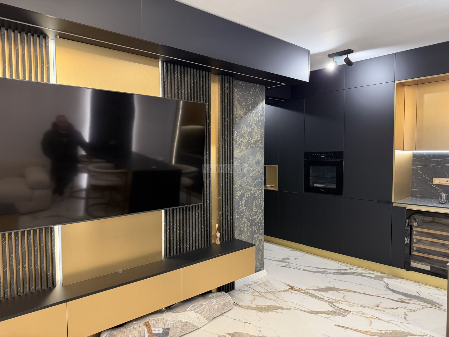 Apartament de Lux - Design Modern & Dotări Premium Miele - Str. Daliei - Poză 5