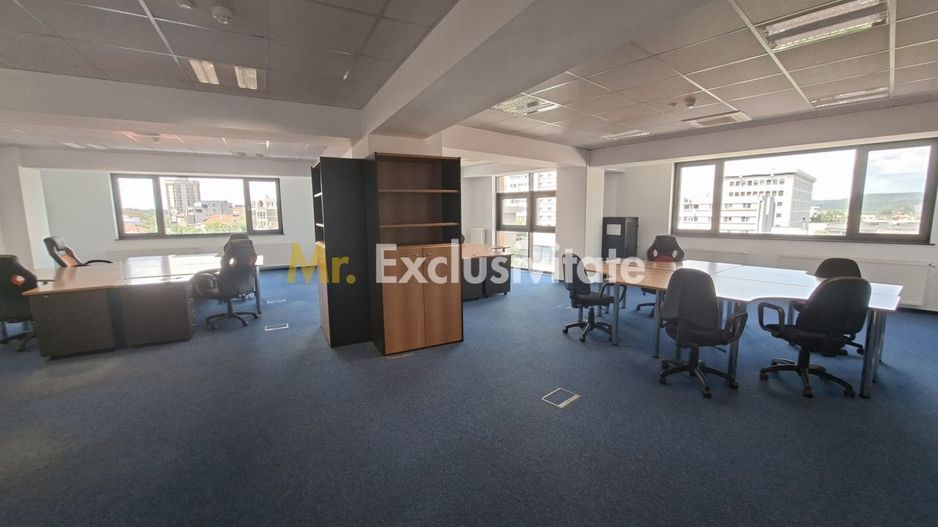 Spațiu Birouri Ultracentral Pitești 265 mp clasa A - Poză 5