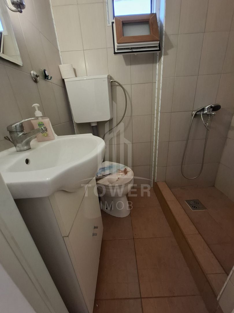 De vânzare casă în Orlat, cu teren generos de 2200 mp și panoramă deosebită! - Poză 16