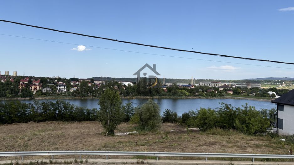 VILĂ superba – STIL MEDITERANEAN CU PRIVELIȘTE LA LAC - Poză 4