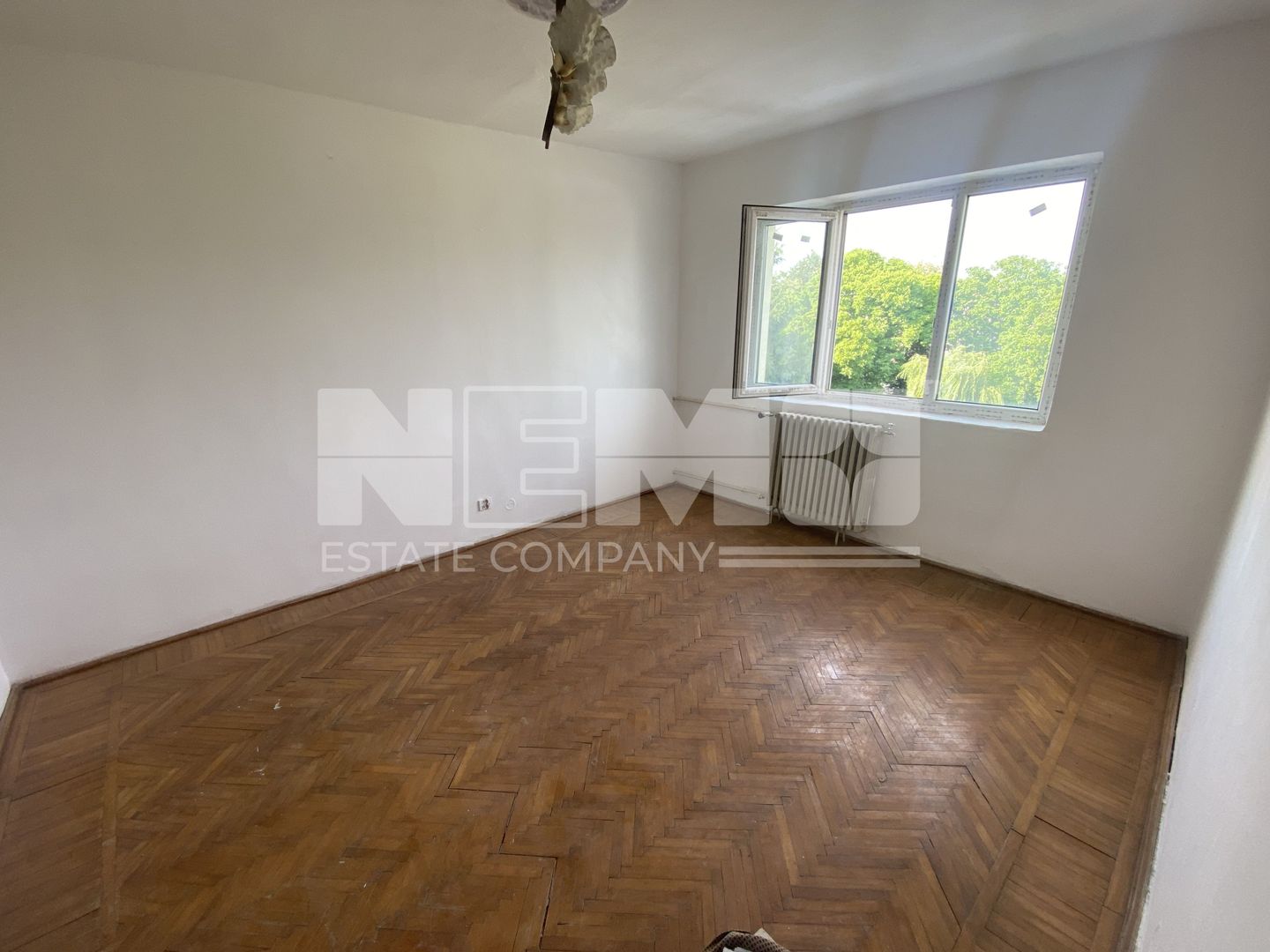 Apartament 2 camere | 45 mp | Zona Hurmuzachi | 34000 EUR - Poză 2