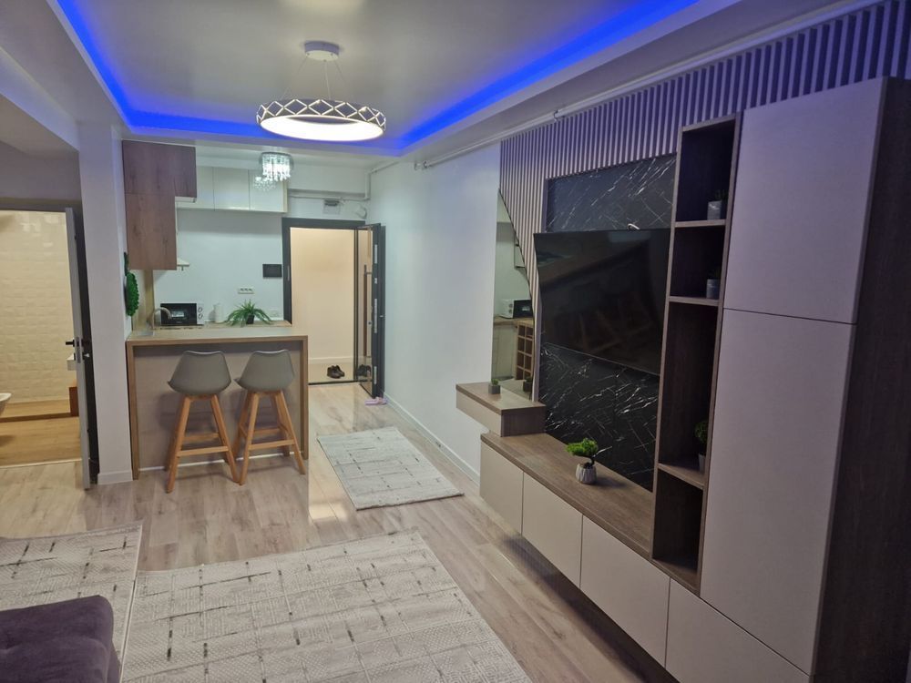 Garsonieră de închiriat – Faleză Nord, Str. Unirii / Pescăruș - Poză 3