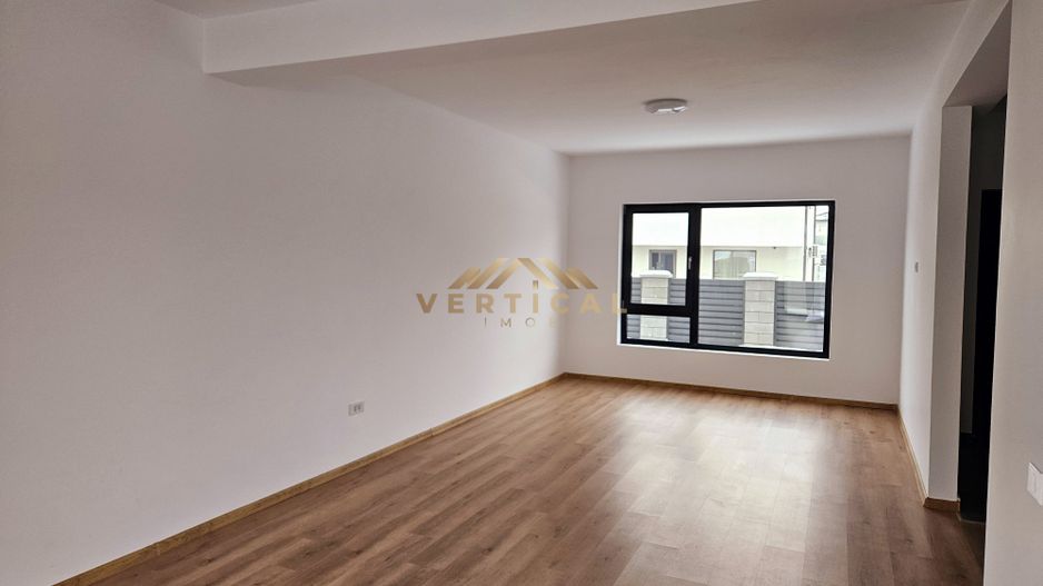 De inchiriat vila 4 camere - intrare comuna Berceni - Poză 6