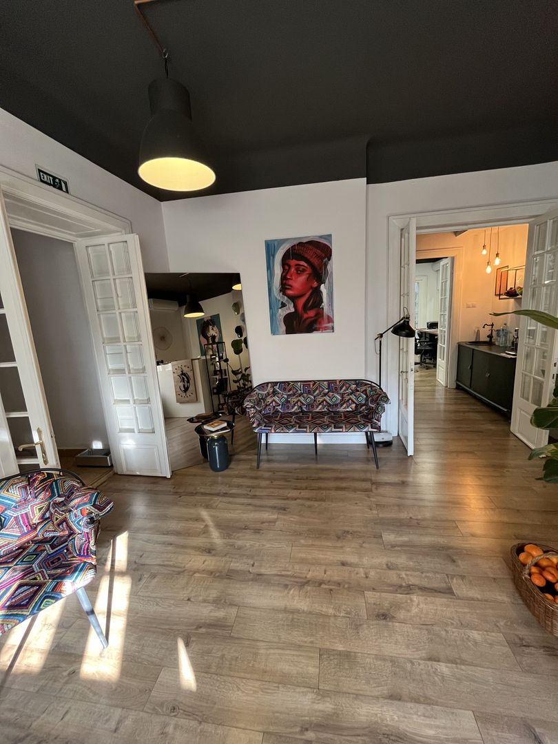 De vanzare Spatiu Birou/Apartament zona Romana Intrare Separata sect 1 - Poză 9