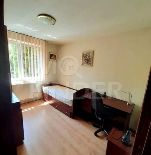 4 Camere etaj 1 Zona Hotel Royal - Scoala Internationala Gheorgheni - Poză 7