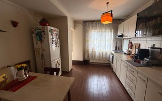 4 camere 95 mp | 1 Mai – etaj 3/4 | 2 bai |  centrala | bloc 1988 - Poză 7