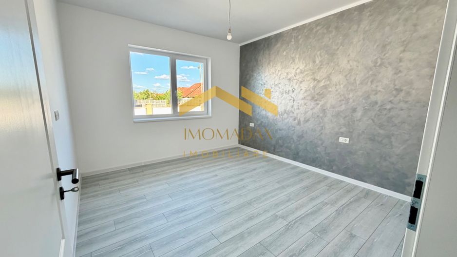 Mosnita Noua-Casa Parter-4 Camere - Poză 16