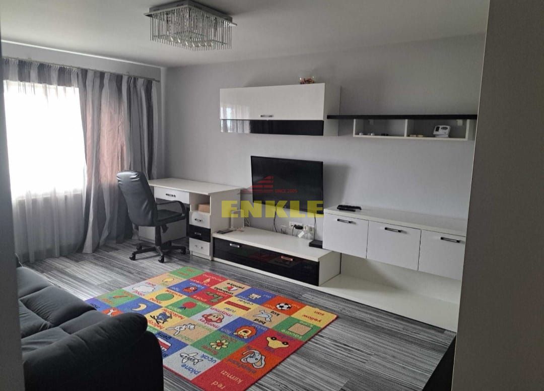 De închiriat apartament cu 2 camere decomandat, Str. Ion Pillat. - Poză 1