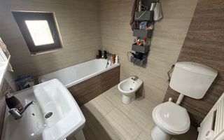 Casa tip duplex - zona Cetate - Poză 8