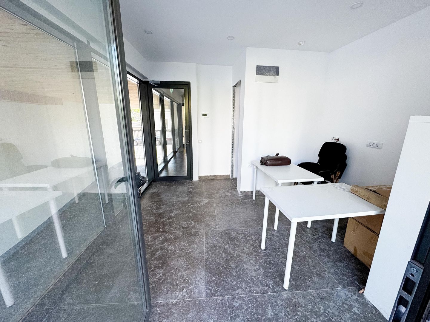 Spatiu birou 29mp metrou Stefan cel Mare Parcul Circului zona Polona - Poză 3