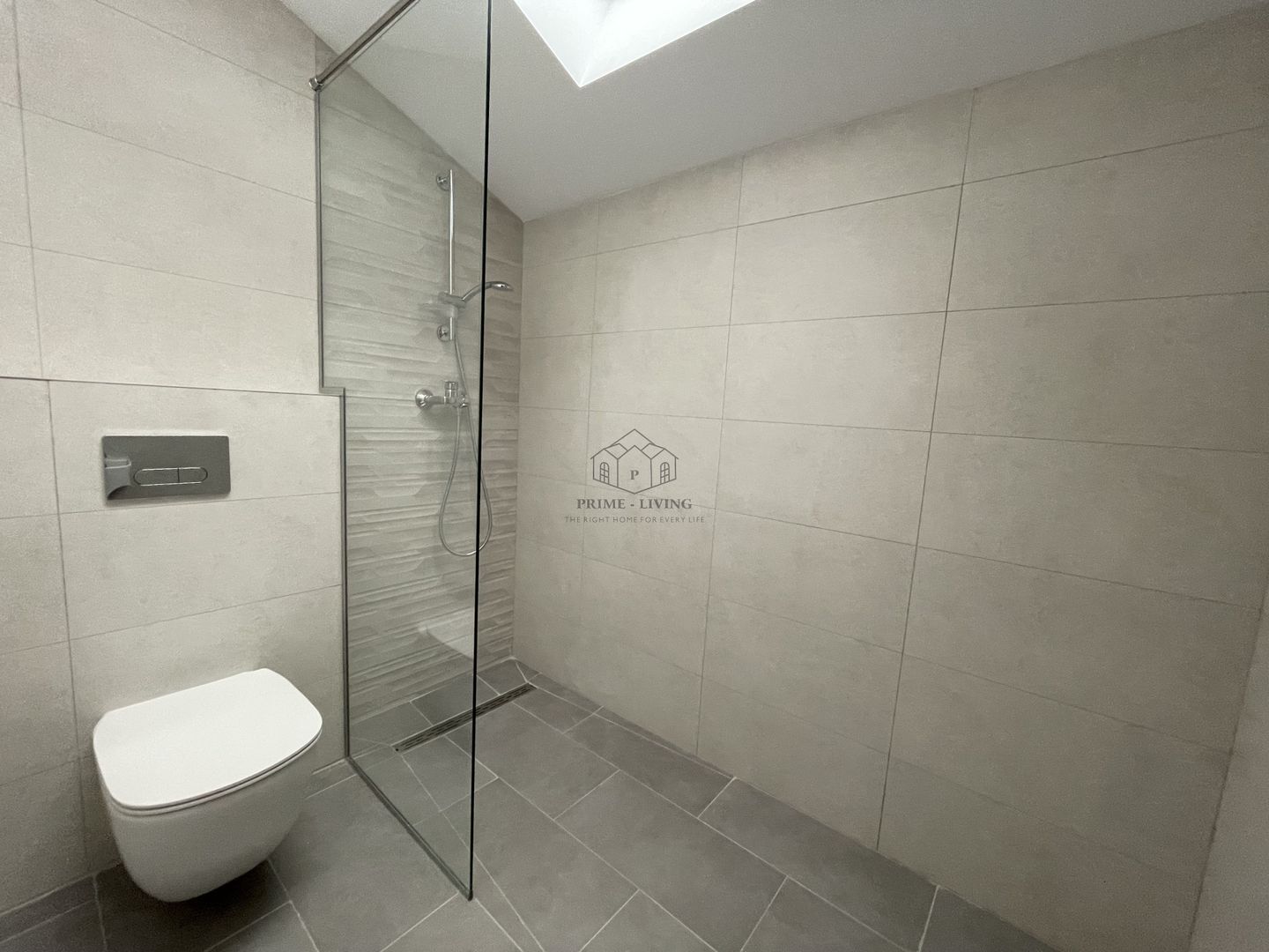 CASA NOU CONSTRUITA IN COMPLEX REZIDENTIAL LA VANZARE IN PIPERA - Poză 16