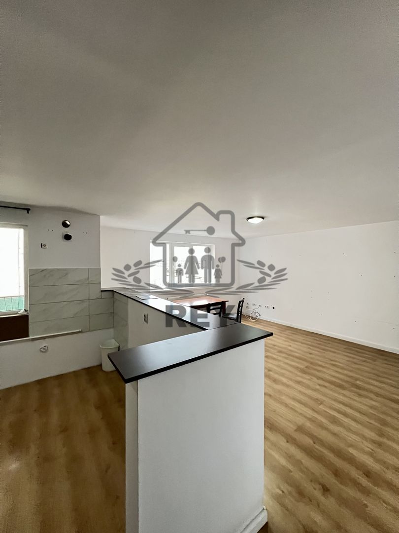 Apartament 3 camere zona Rahovei - Poză 1