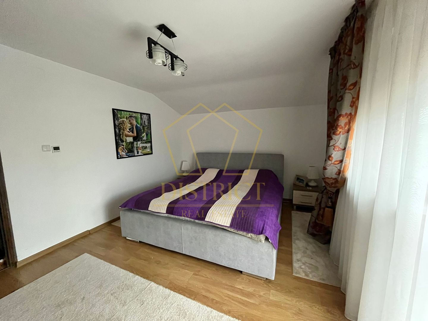 Duplex cu 4 camere si 2 bai complet mobilat si utilat in Giroc langa Zone 2. - Poză 9