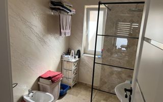 Apartament 3 camere, balcon, gradina proprie, parcare,  zona Apahida - Poză 4