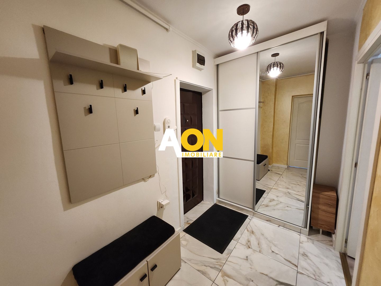 Apartament 2 camere, mobilat,utilat, Cetate, zona 0 - Poză 10