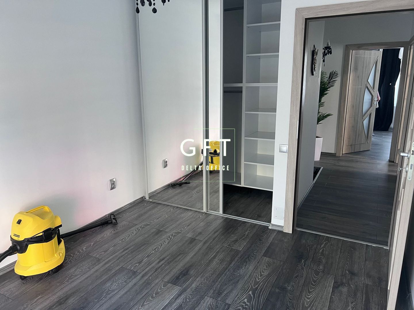Casa de lux noua mobilata Floresti - Poză 17