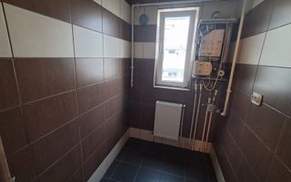 Vind urgent apartament in Turda . - Poză 5