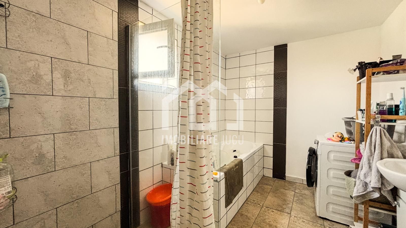 Casa individuala 3 camere, 121mp, Teren 520mp, Zona Molitura, Jucu - Poză 12