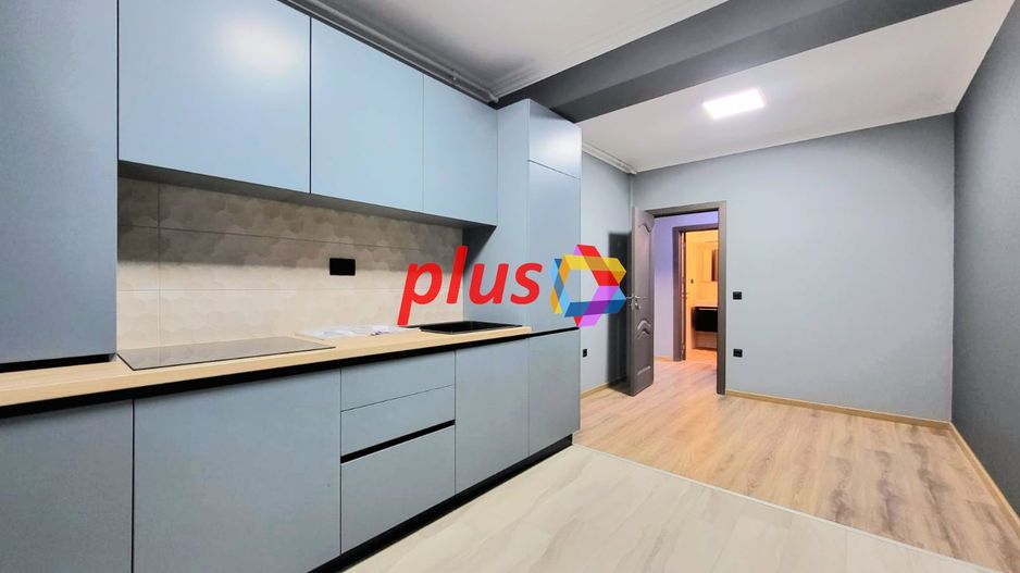 Spatiu birouri de vânzare Brașov - 70 mp - zona Coresi # plus-imo.ro - Poză 4