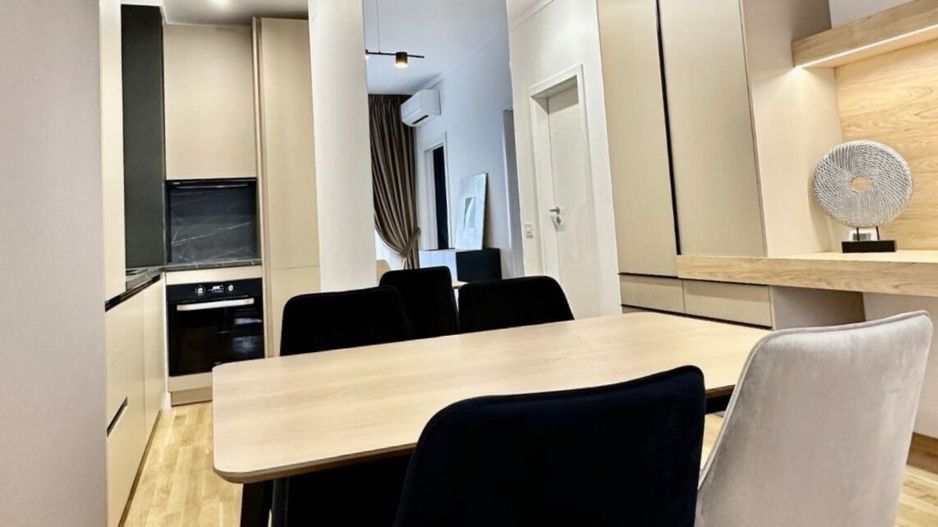 Închiriere 2 camere mobilat lux cu parcare subterana - Poză 5