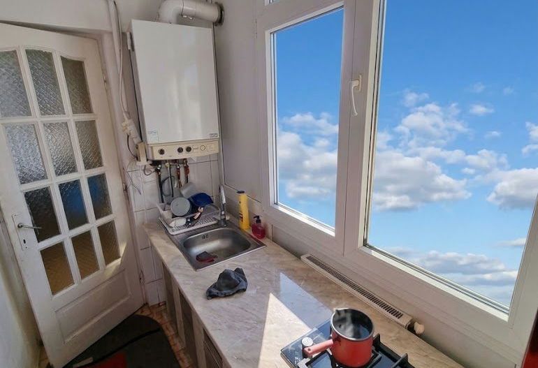 Apartament cu 2 dormitoare + Living, Etaj 2, Cetate, Școala Nr. 7 - Poză 4