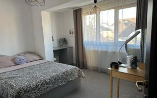 Casa tip duplex 5 camere 350 mp teren terasa cu zona gratar si pivnita - Poză 19