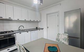 Apartament cu 2 camere decomandate de închiriat Doamna Stanca. - Poză 3