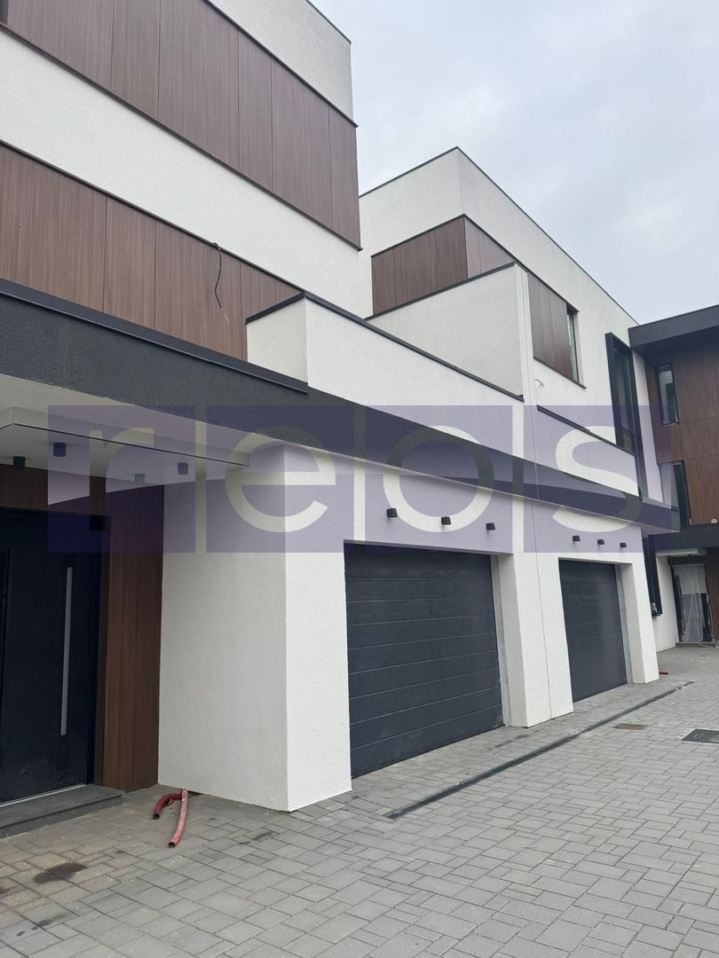 VANZARE VILA EXCLUSIVISTA | 347MP | 6 CAMERE | IANCU NICOLAE - Poză 2