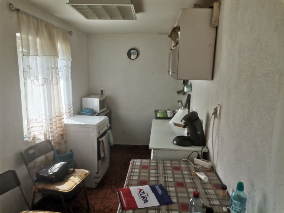 Vanzare casa Ratesti, stradal - Poză 7