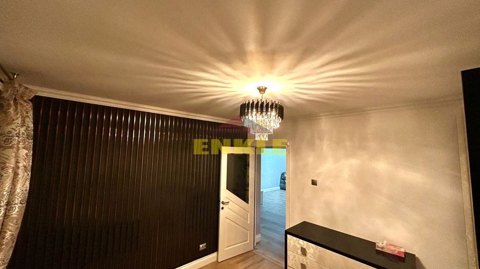 De vanzare apartament cu 3 camere, zona Piata Mare. - Poză 6