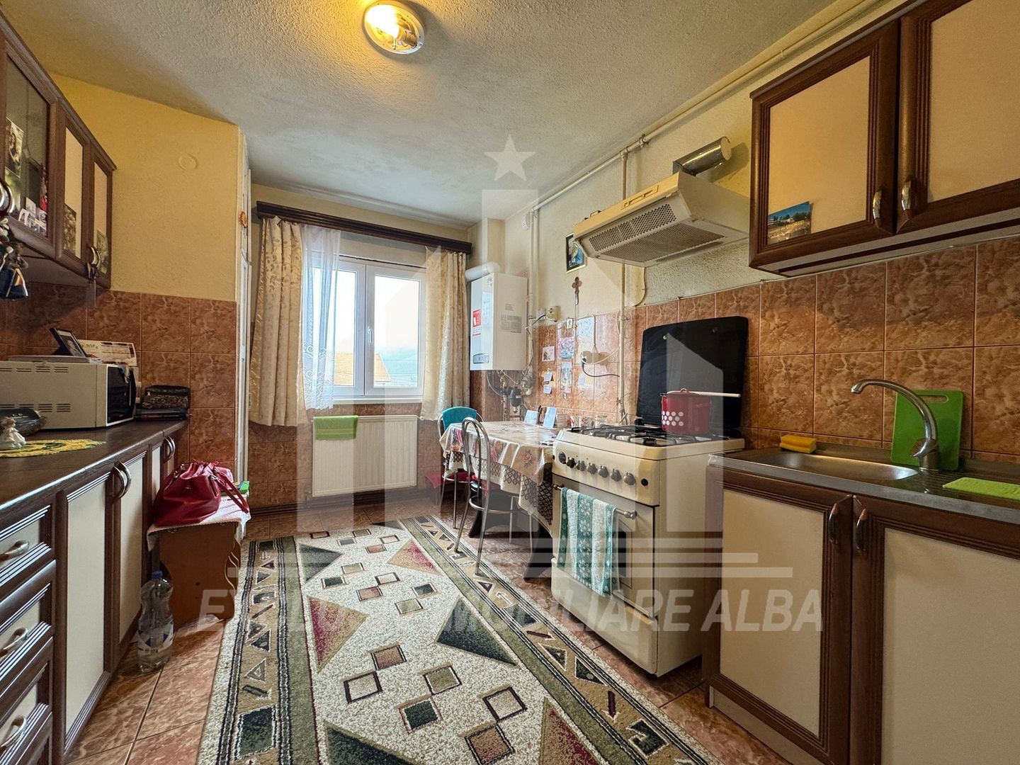 Apartament cu 4 camere decomandate, Centru - Poză 3