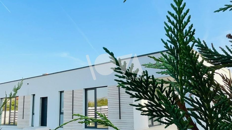 De vânzare -casă Corbeanca - finisată - 156mp + 330 mp curte - Poză 3