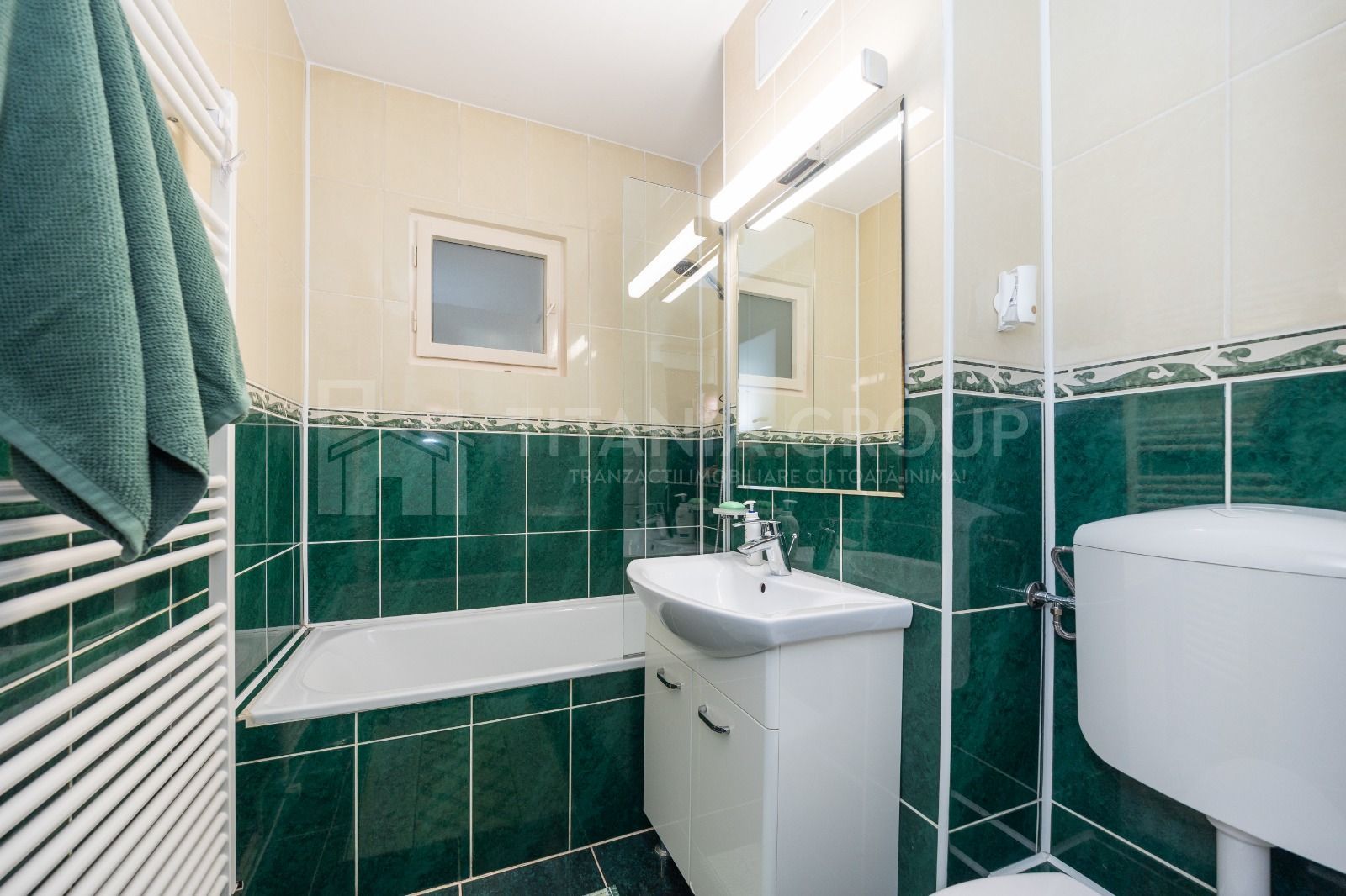 Apartament modern cu 3 camere, etaj 1, comision 0 - Zona Tractorul - Poză 9