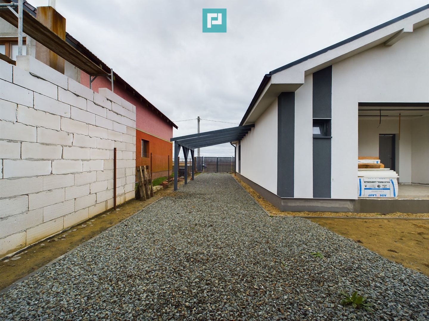 Casă individuală în Pădureni - Poză 29