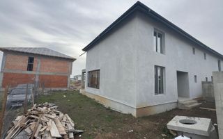 CASA SINGULARA, TOATE UTILITATILE, PREDARE LA CHEIE, COMISION 0% - Poză 2