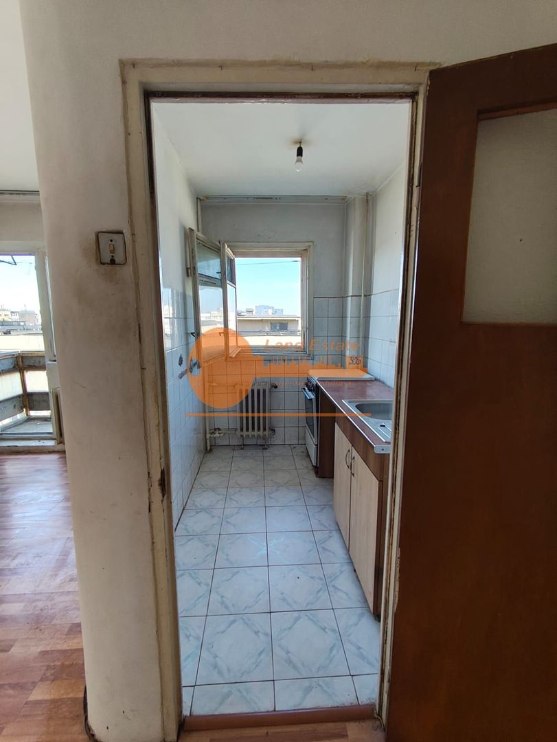 Garsoniera Gorjului-Bloc mixt(200 m metrou-1981) - Poză 13