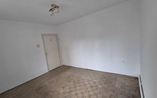 Apartament 2 camere-parter inalt. Piata Abator - Poză 3