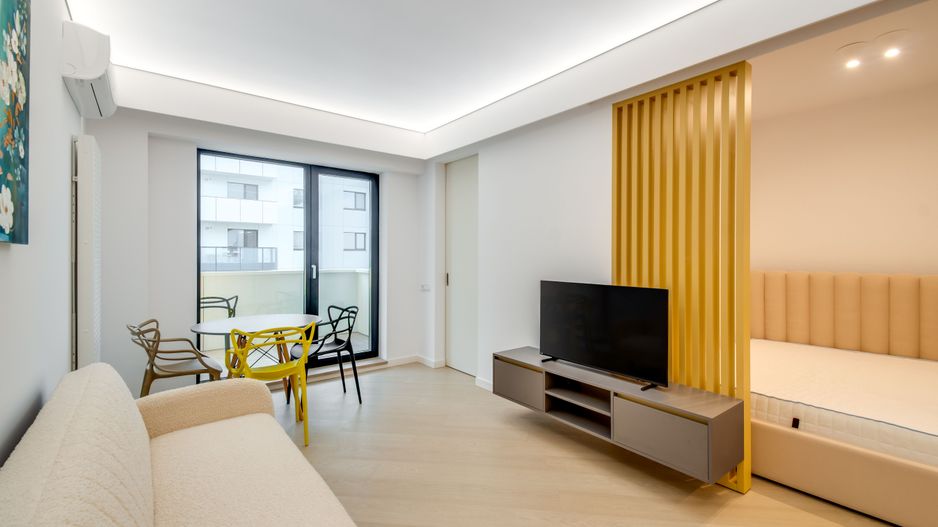 Cortina North || Studio || Comision 0 - Poză 1